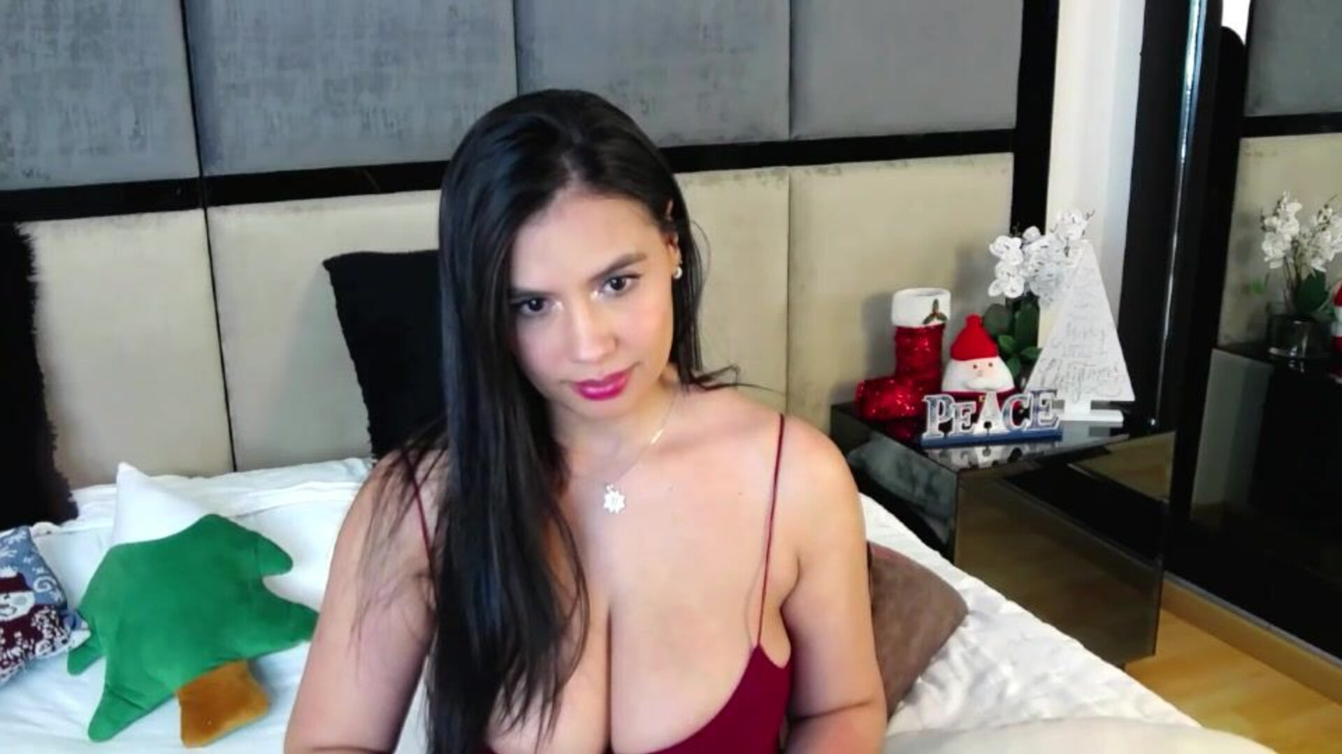 tamaraklose 2025 12 01 23h04m22s - webcam