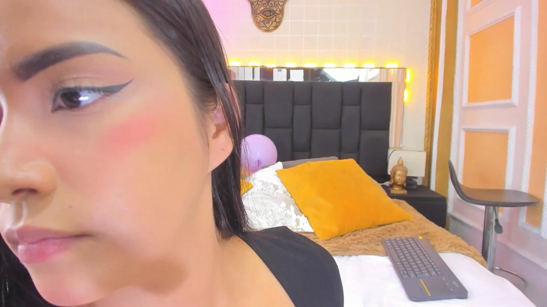 violetgomez 2026 01 13 13h52m24s - webcam