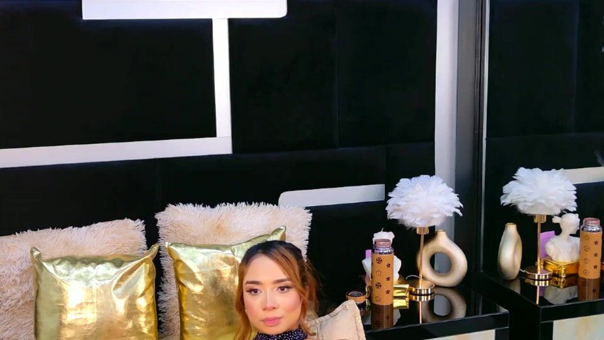 Alanaferrara 2025 12 07 00H09m04s - webcam
