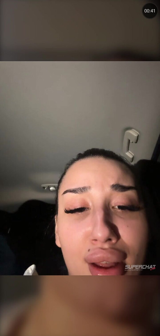 Bitch orgasm in car - orgasm - in - car