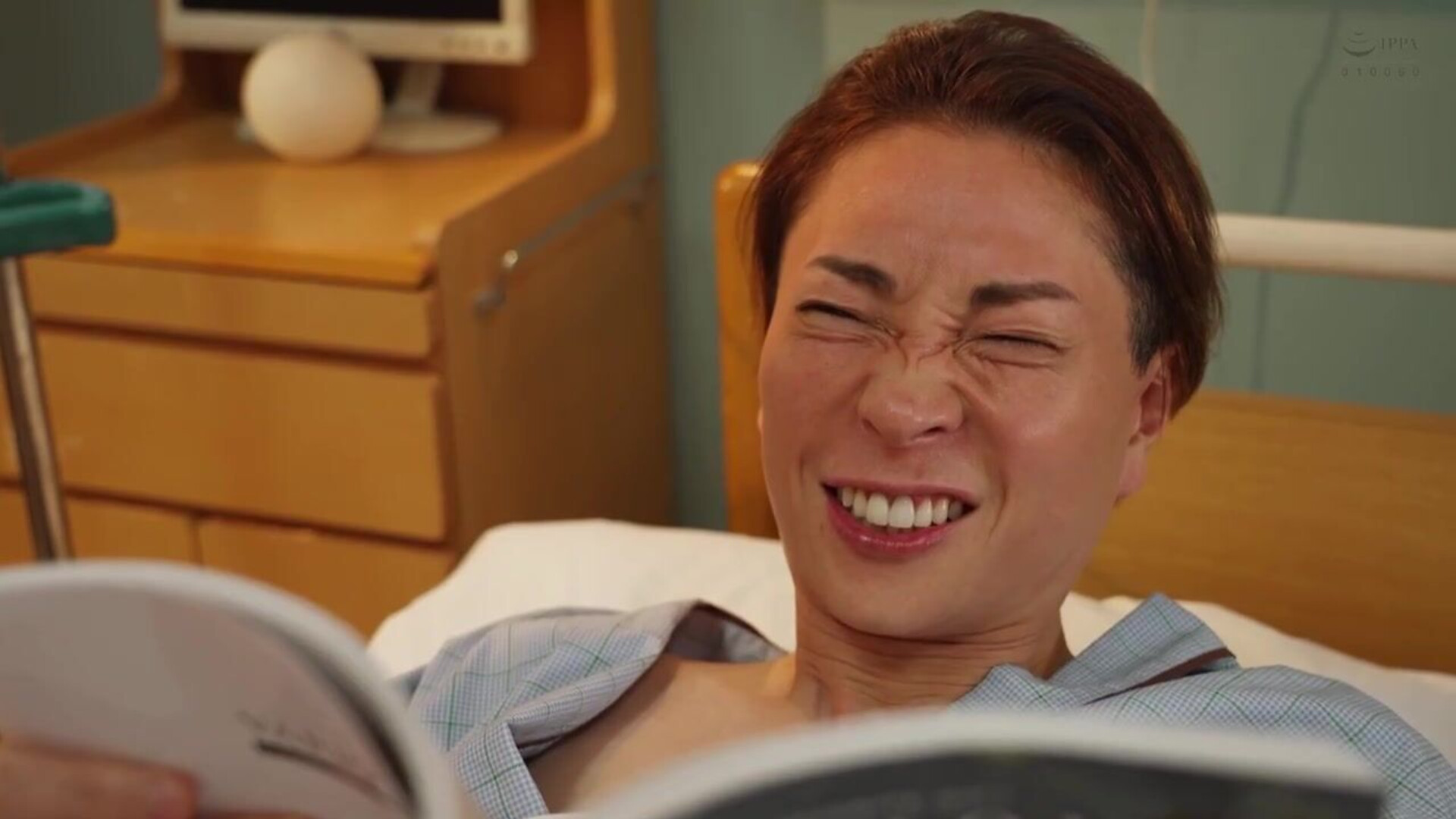 DVAJ 728 — I cup Bursting Tits Nurse Who Is Much Bigger - asian