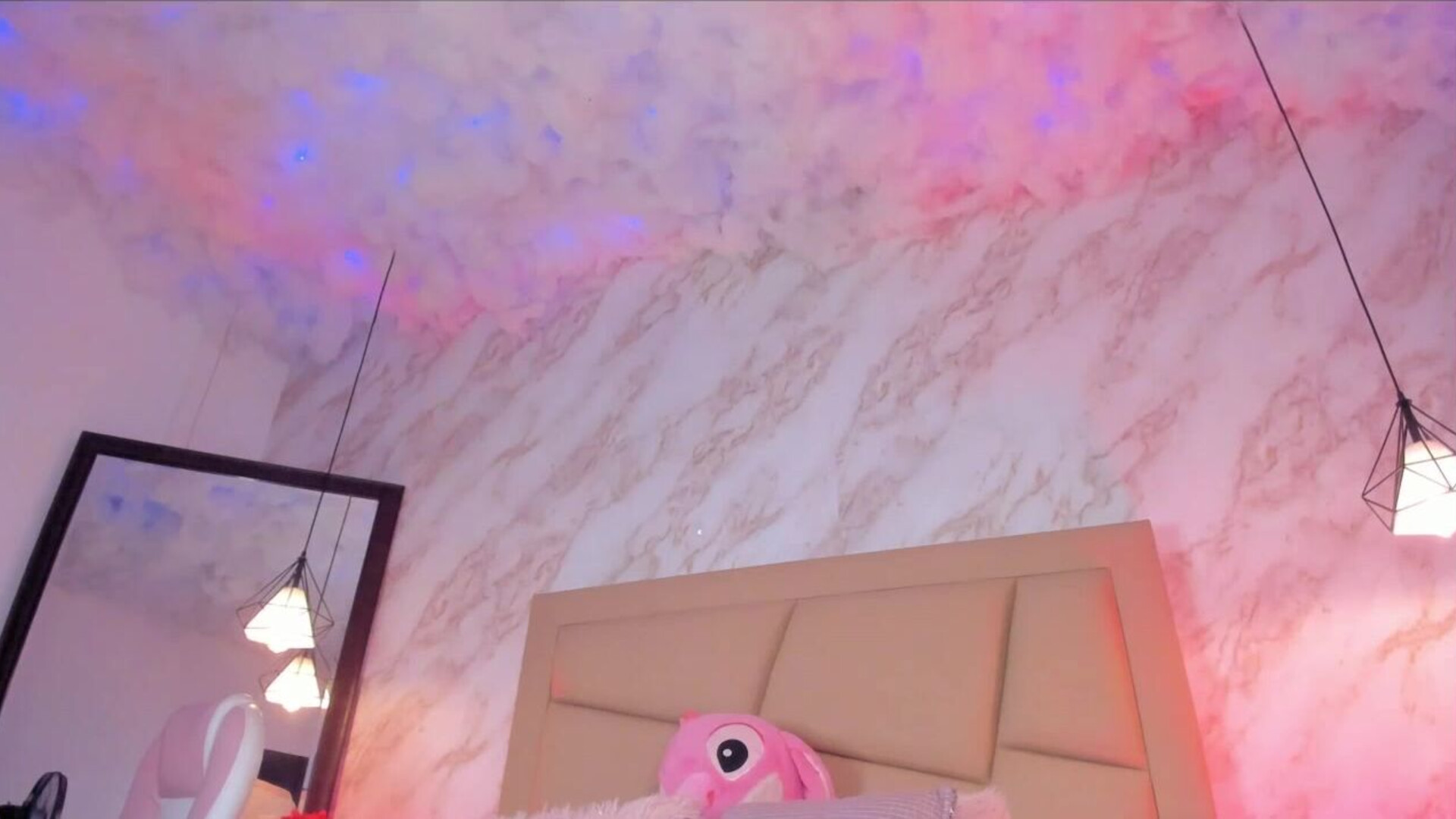 H0!!yw00d1X0 2026 02 26 04 32 18 115 - webcam