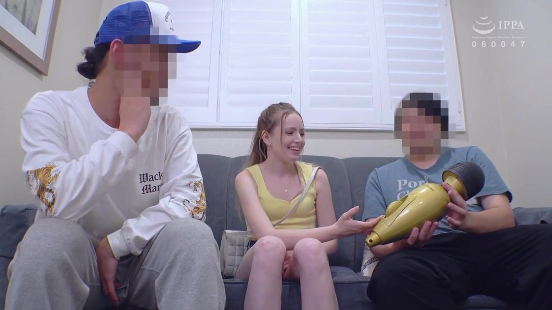 HIKB 013 — 10 Amateur Girls Picked Up In L.A. Were So Cut 2 - asian