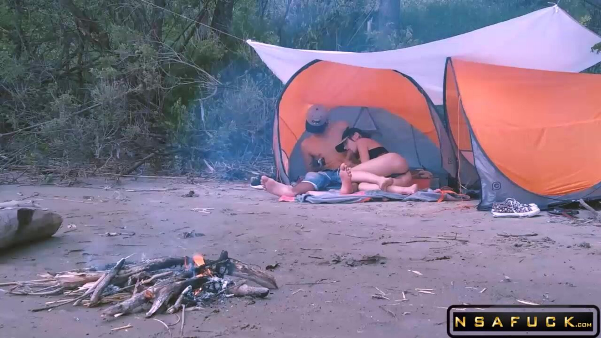 Hot Outdoor Camping Blowjob on the Beach - blowjob - outdoor - beach - camping - bikini - big ass - oral - campfire - tents
