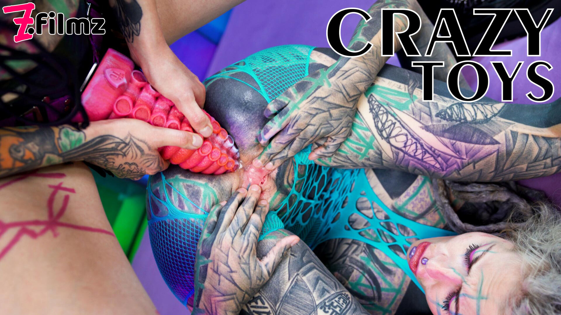 Illuz has a strapon to use on Anuskatzz - zfilmz - tattoos - tattooed - lesbian - femdom - strapon - strap on - anal - gaping - fingering