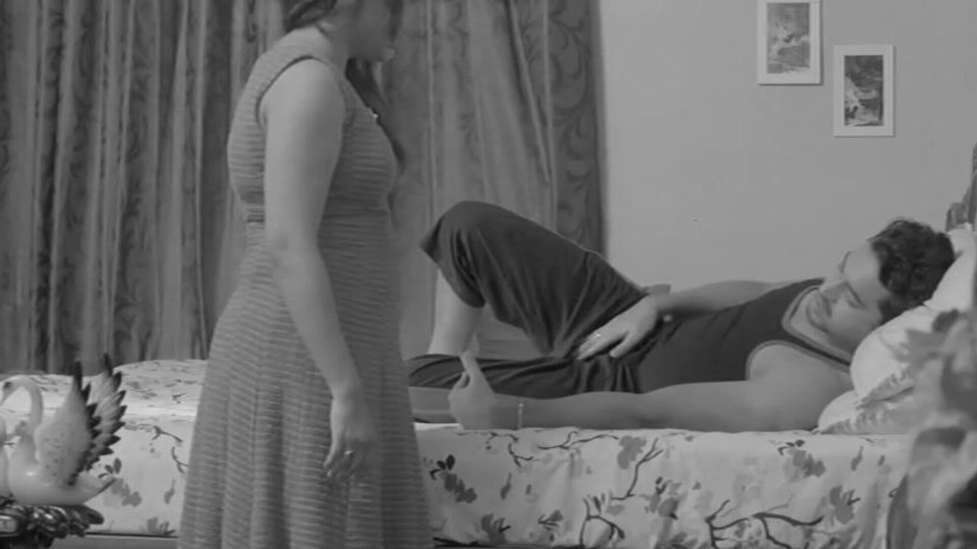 Khwahish Season 01 Episode 01 Uncut (2020) EknightShow Hindi Hot Web Series - poulamichatterjee - riyagupta - neelam - nehalvadoliya - amesha - mimdas - binduthakur - gargikhakhalary - priyagamre - bhartijha