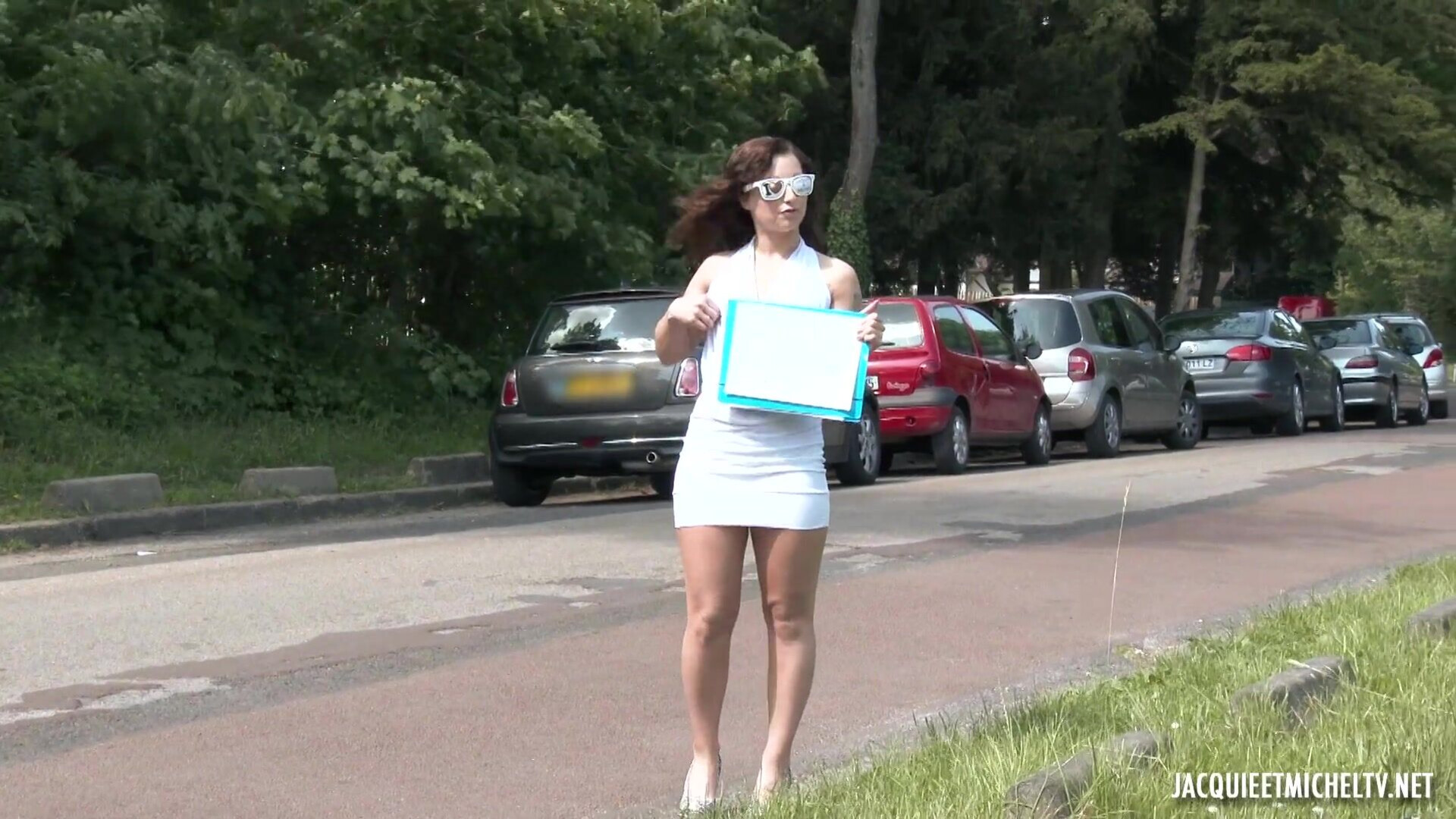 Kim Equinox Kim The Challenge French DP 14.06.01 1080p - brunette