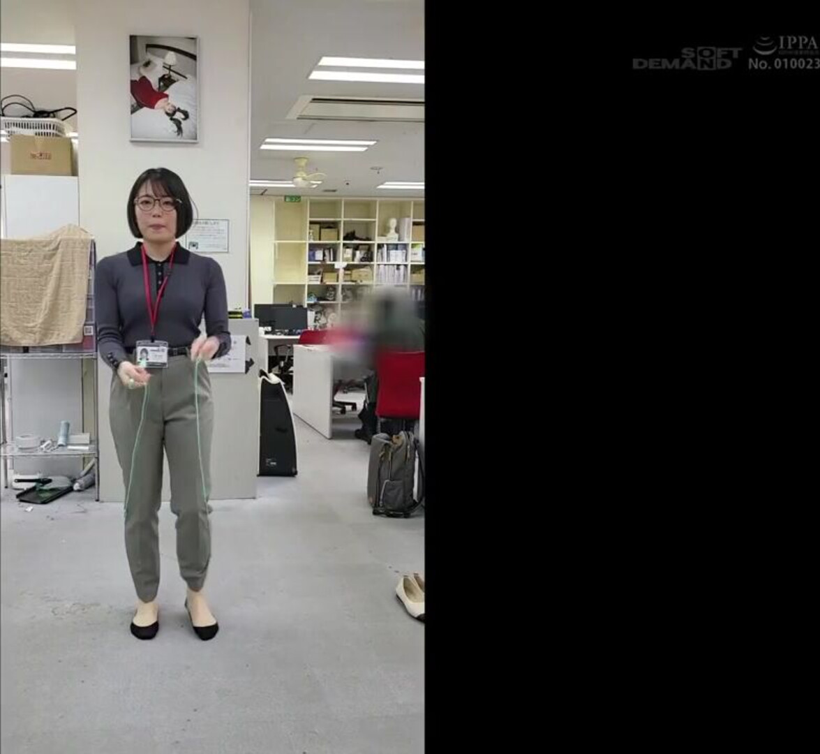 SDJS 367 Because it s work she takes sex seriously and - asian