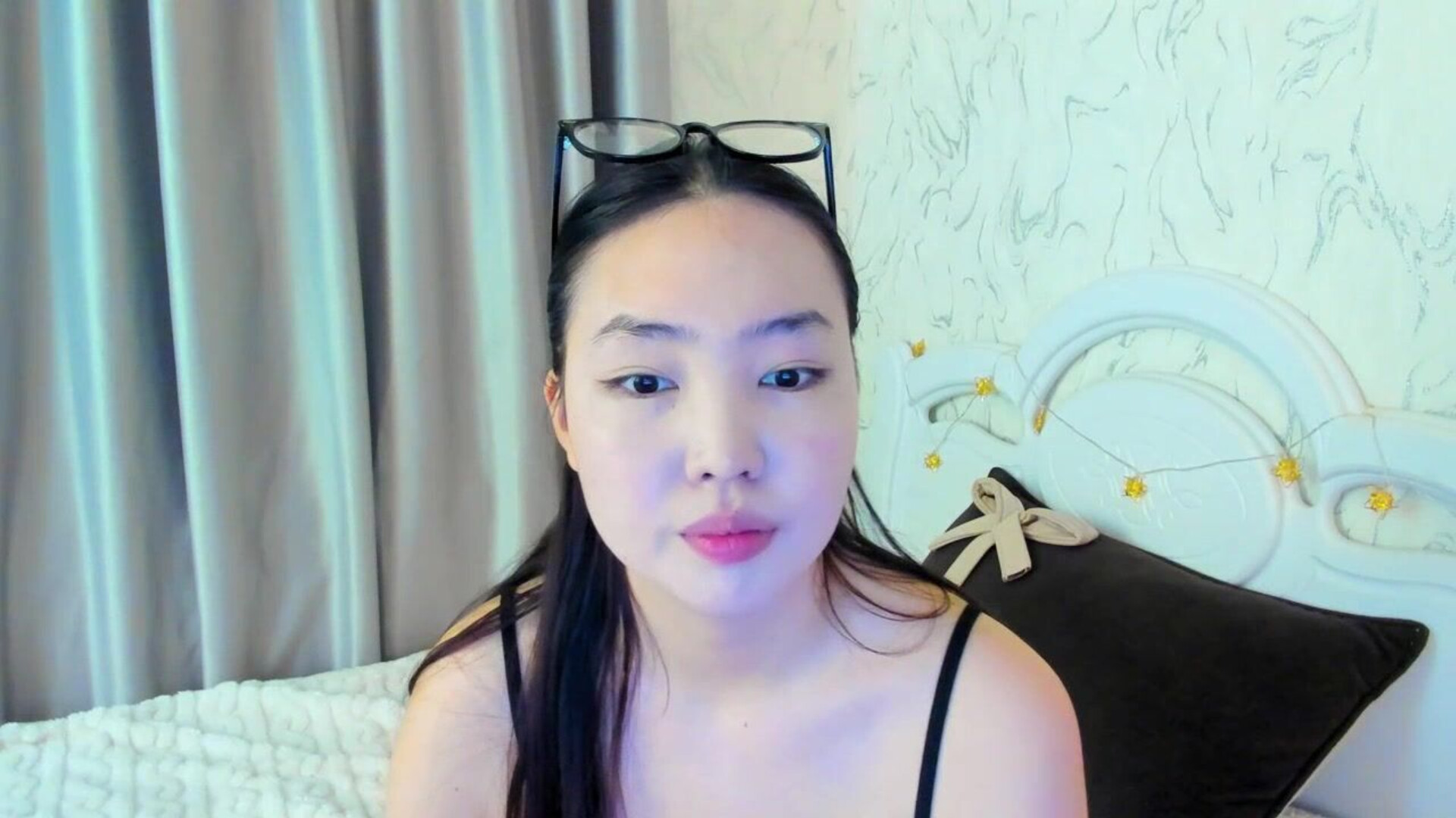 spooky tyan 2025 11 23 12h28m06s - webcam