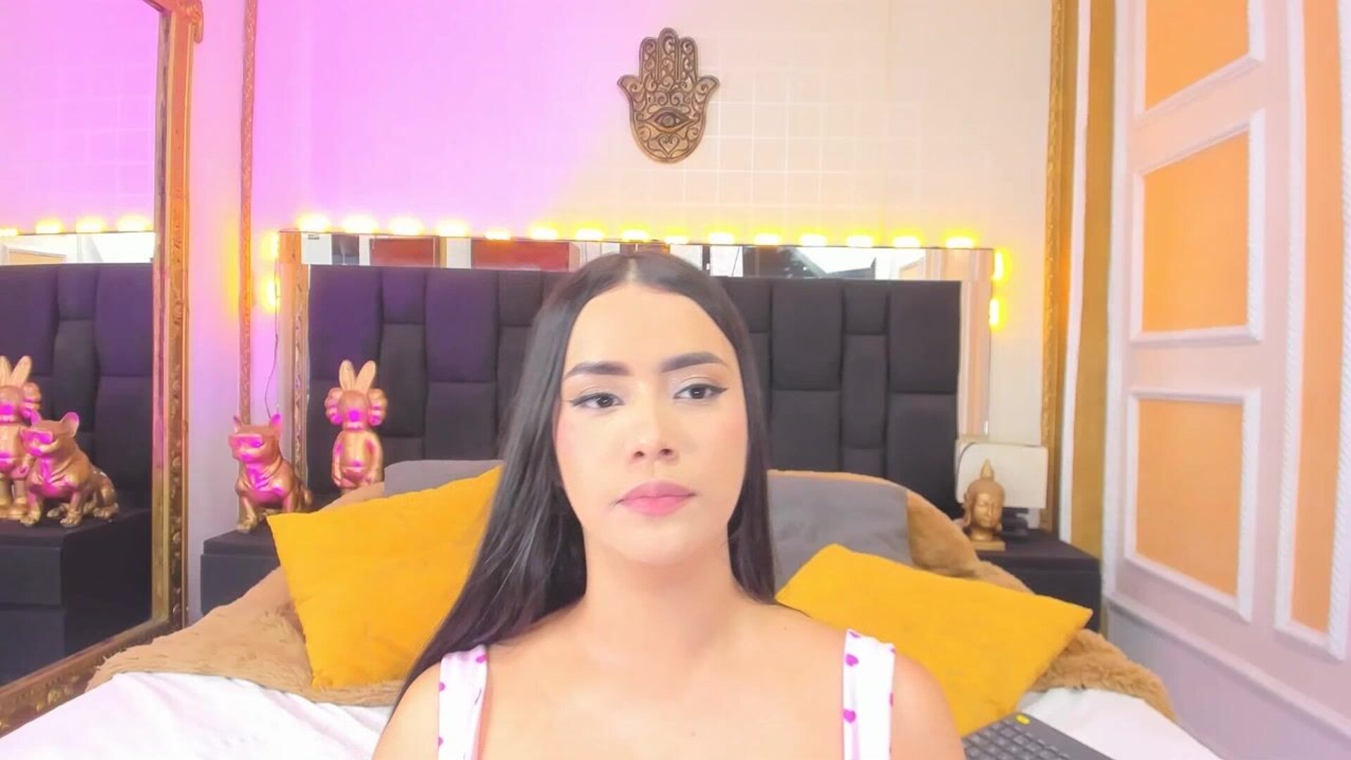 violetgomez 2026 01 08 17h23m38s - webcam