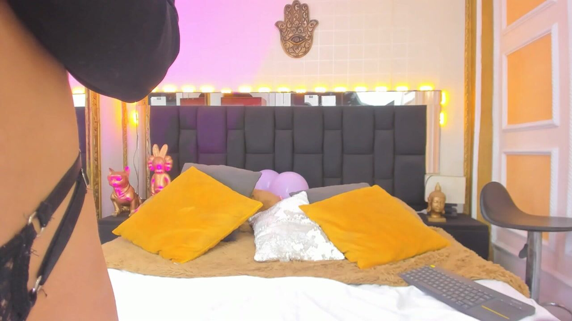 violetgomez 2026 01 13 16h33m51s - webcam