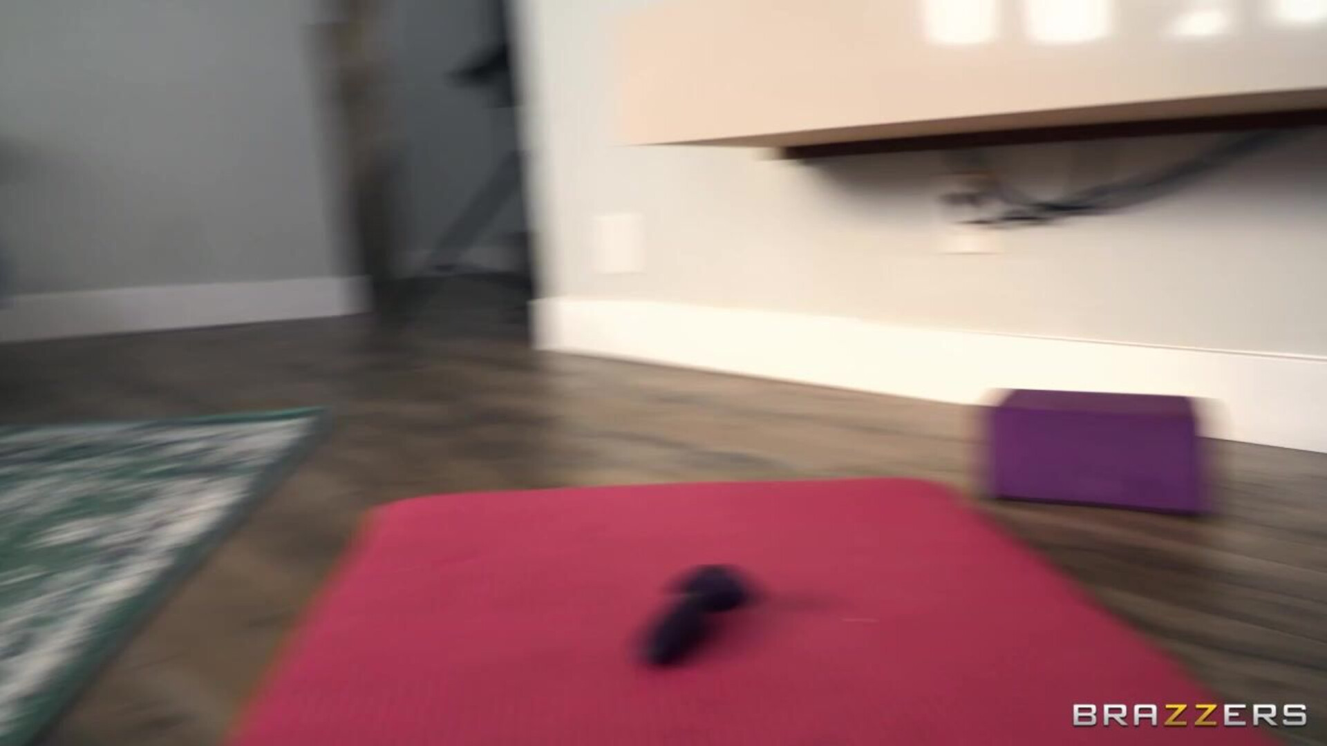 Anal Yoga Slut - anal - kenzie