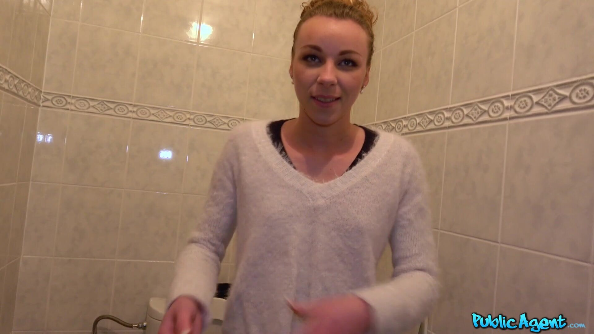 Angel Emily Orgasm In Toilet - angel emily - angelemily