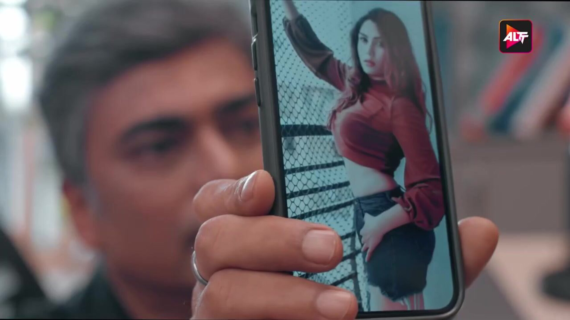 Bijli Ek Rosy Ki Dastan Season 1 Episode 1 to 3 (2023) AltBalaji Hot Hindi Web Series - gargikhakhalary - bhartijha - prajaktajahagirdar - priyagamre - leenasingh - sharonparmar - ayushibhowmick - pee
