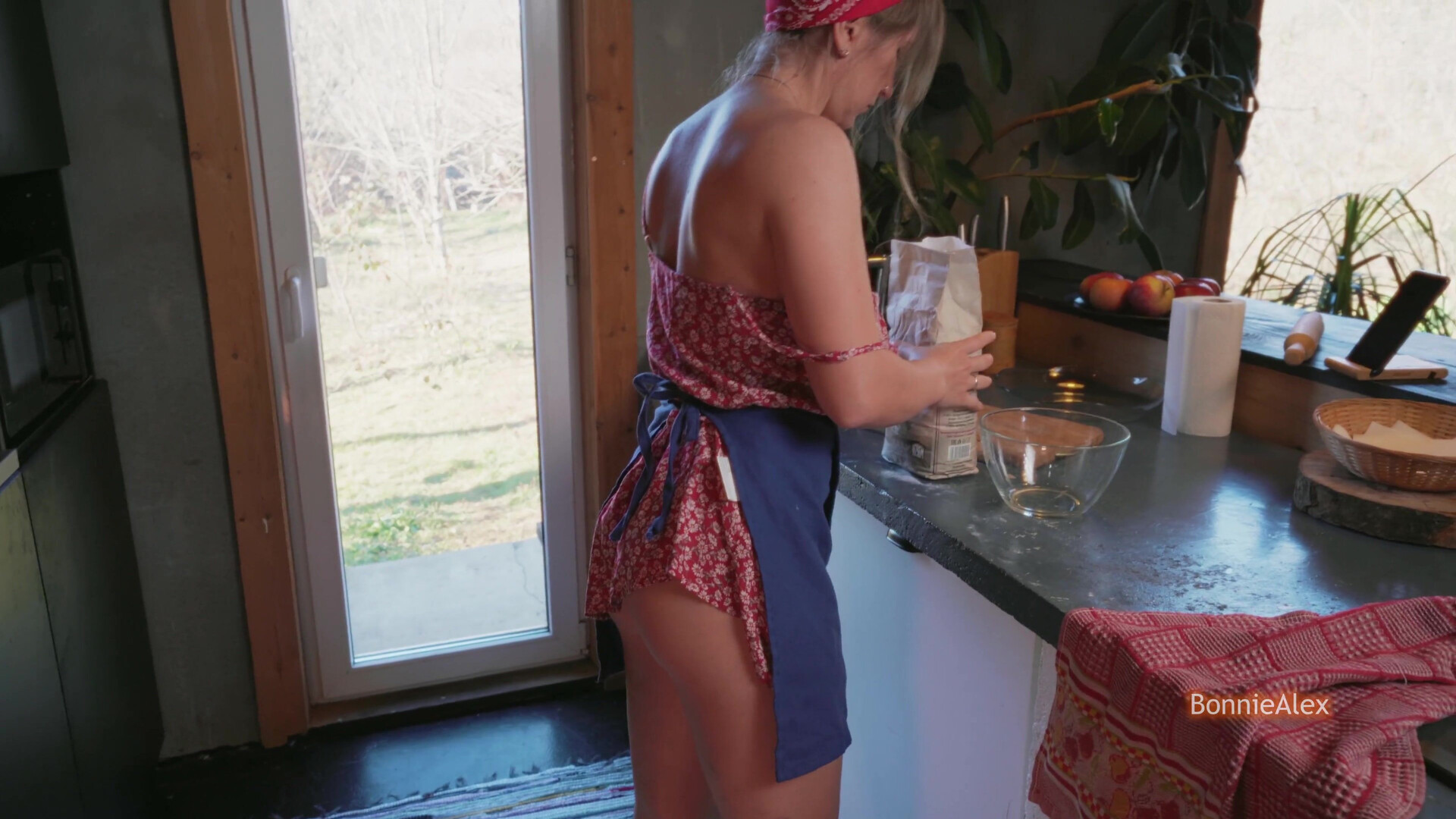 Bonniealex Bonnie Gets A Passionate Fucked In The Kitchen By Her Boyfriend - amateur - hardcore - 4k porn