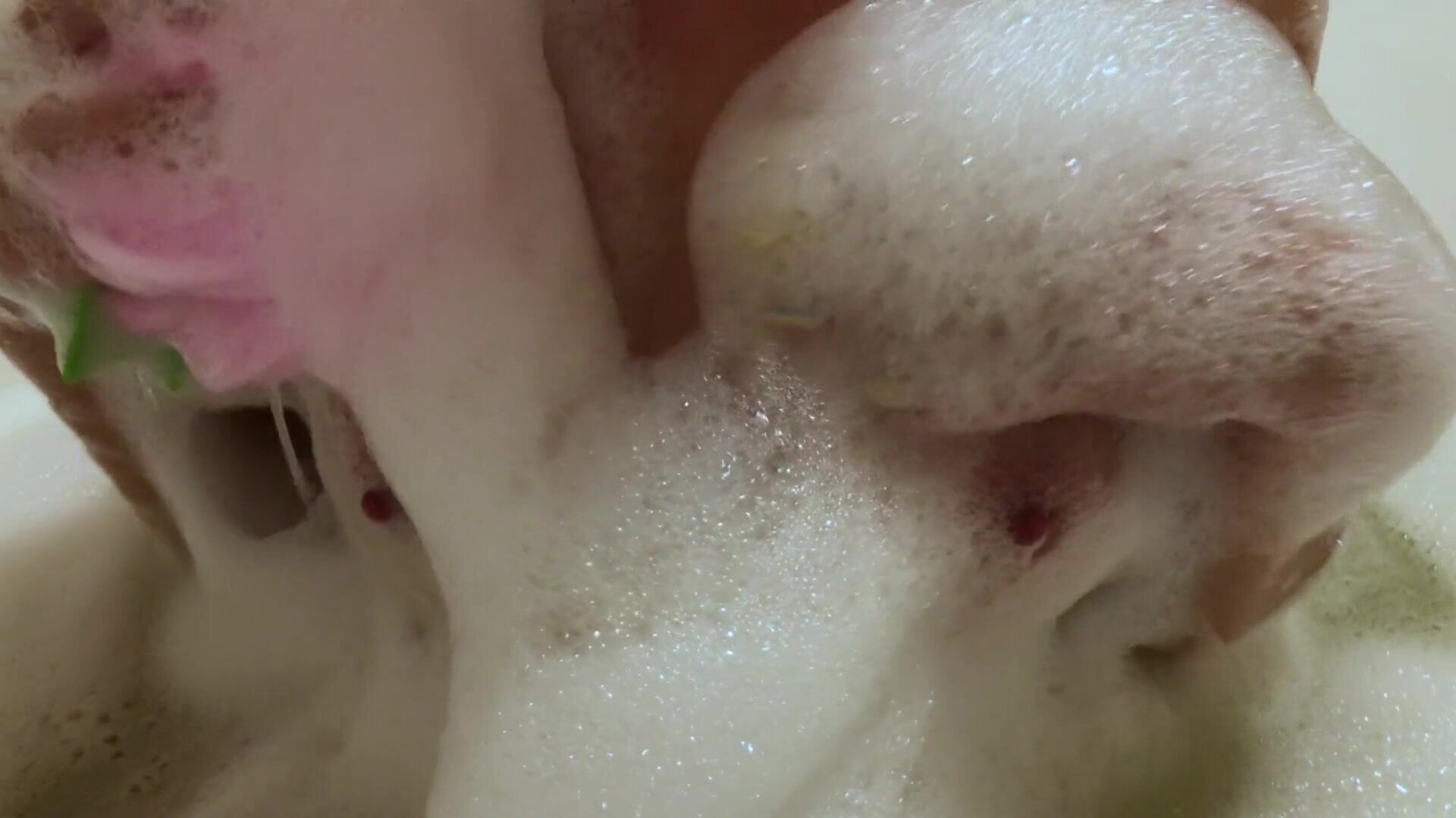 Dirty Lady Big Tits MILF Enjoys her Foamy Bath Rate my Sexy Wet Ass and Boobs 4К - softcore - amateur - solo