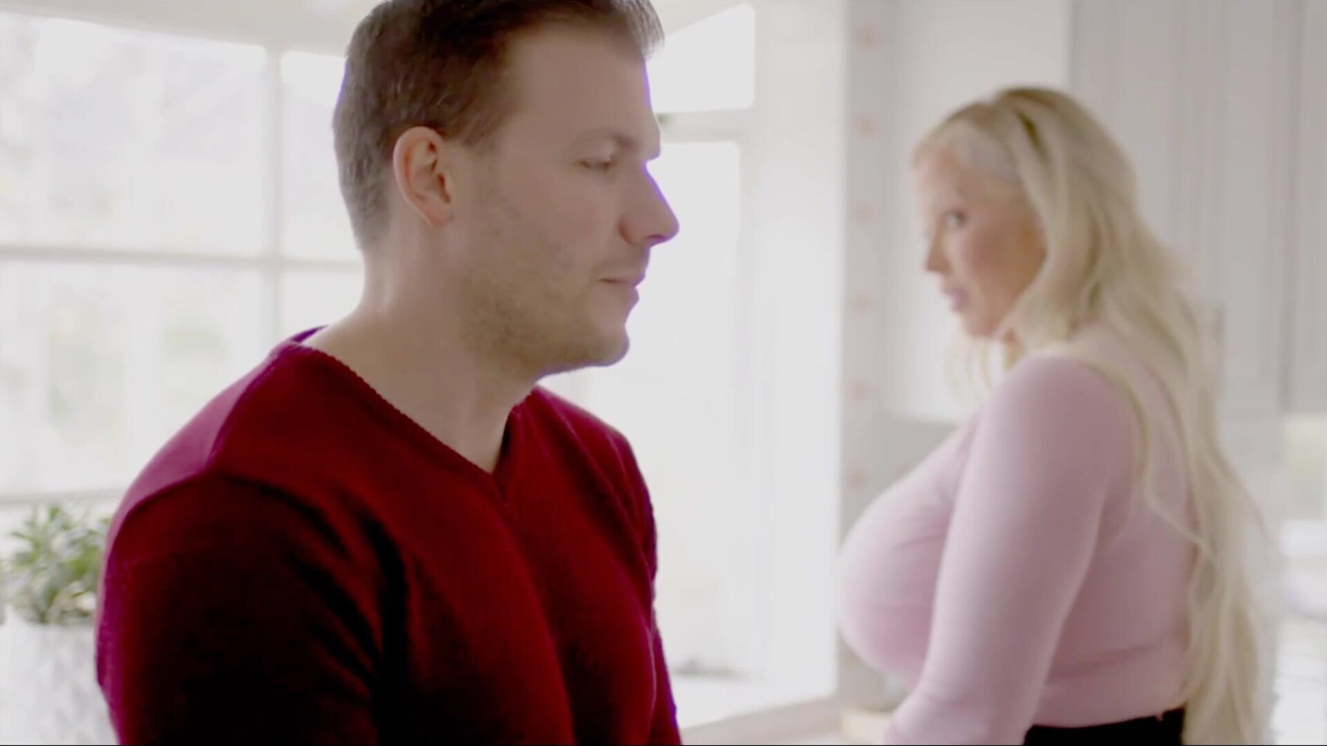 Fuck my mother in law by accident Alura in tan Stockings - stockings - mother in law - big ass - big boobs - blonde - allura - kitchen - cheating