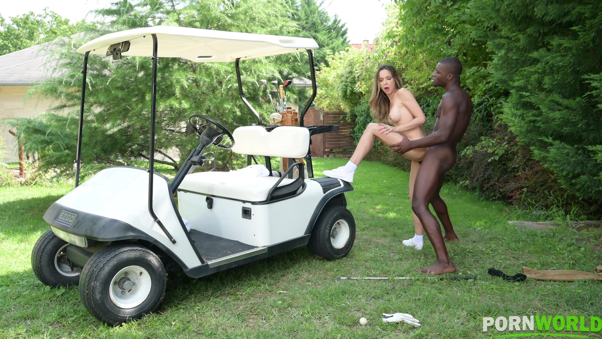 Hole in 1 Gold Coach Uses his Big Black Driver to Make Francys Belle Squirt Hard GP2019 - francys belle - squirt - outdoors