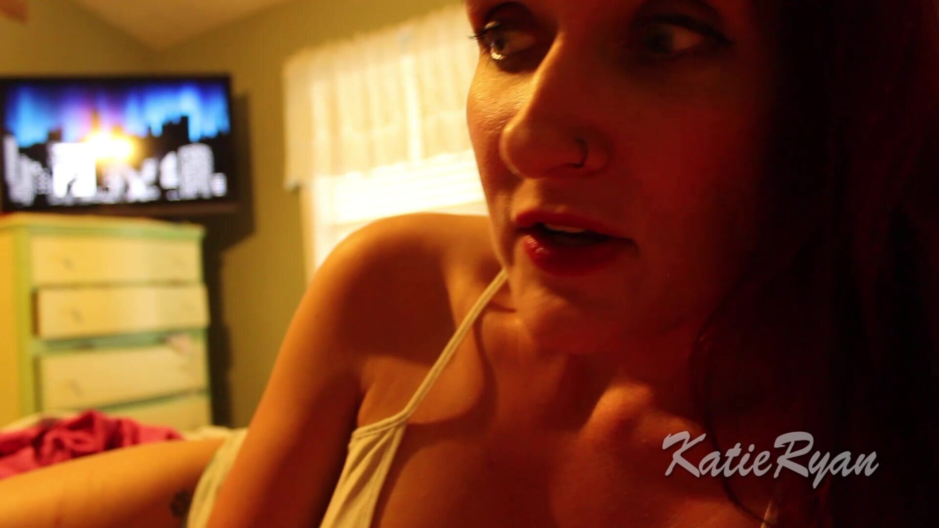 Katie Ryan Jerking Off To My Step Mom - amateur - handjob - hd porn