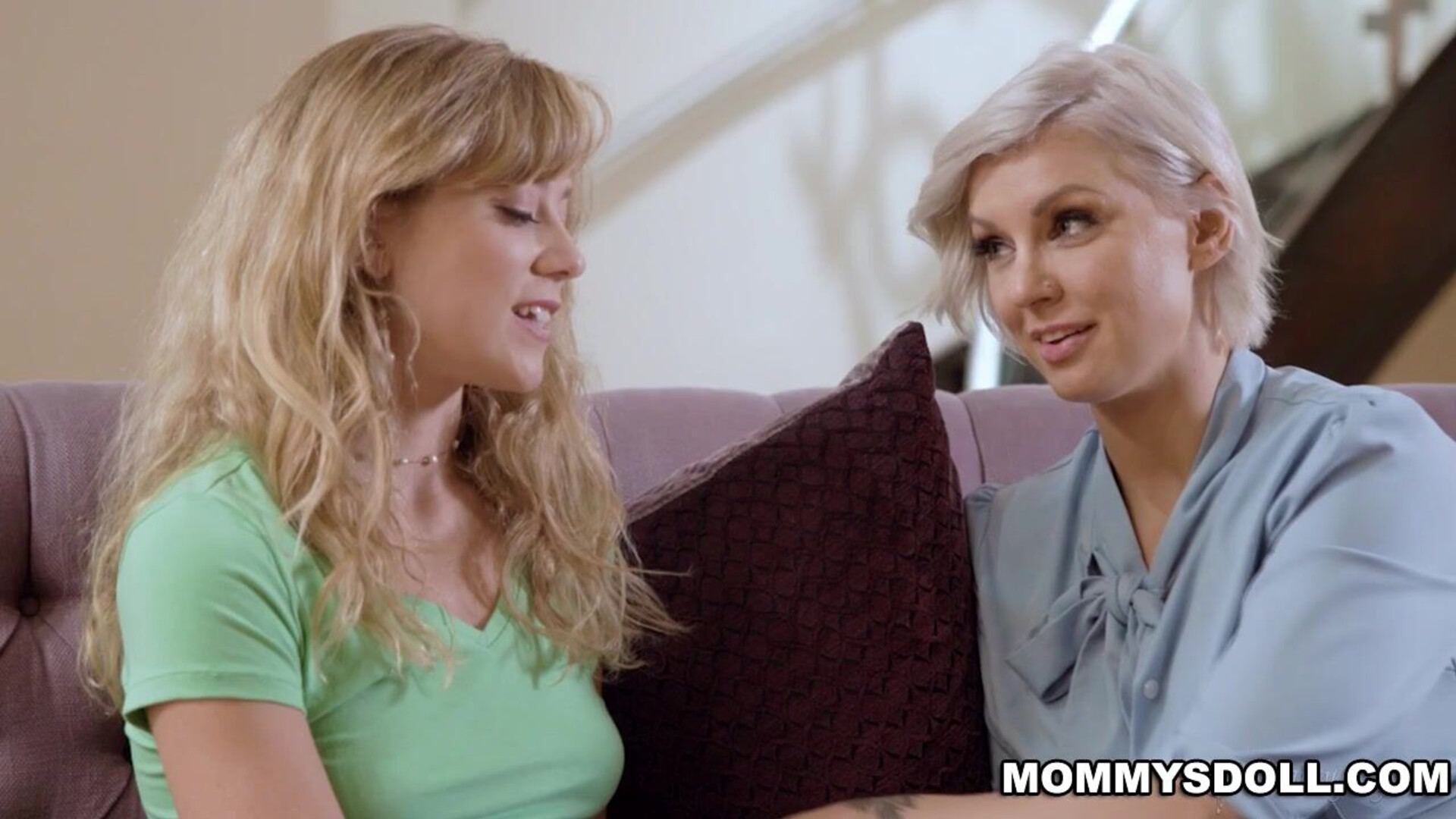 Kenzie Taylor tempted River Lynn to try lesbian sex - mommysgirl - blonde - big tits - natural tits - pussy - fingering - milf - hairy - facesitting - lesbian