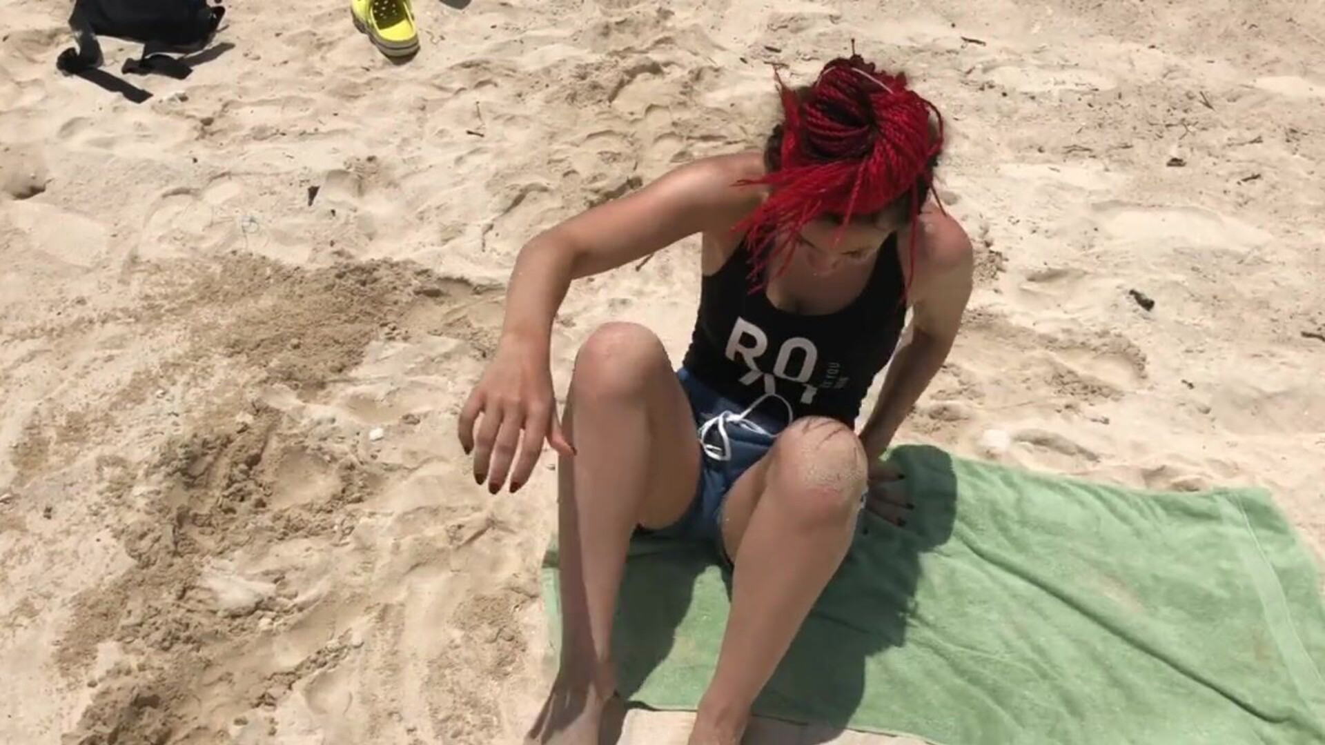 Lolly Lips on the beach - russian - amateur - hardcore