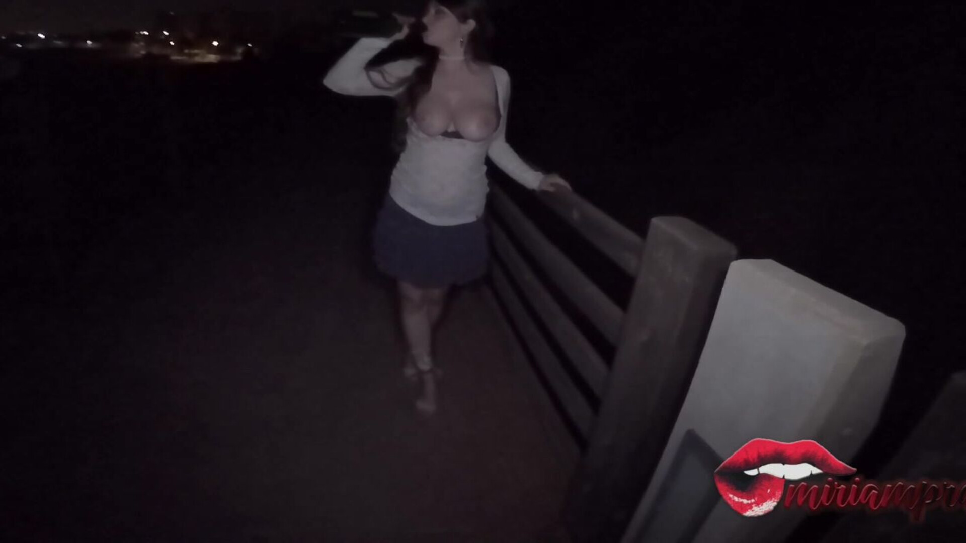 Miriampradox We Go On A Bridge At Night I Go With My Skirt A Huge - big tits - amateur - hardcore