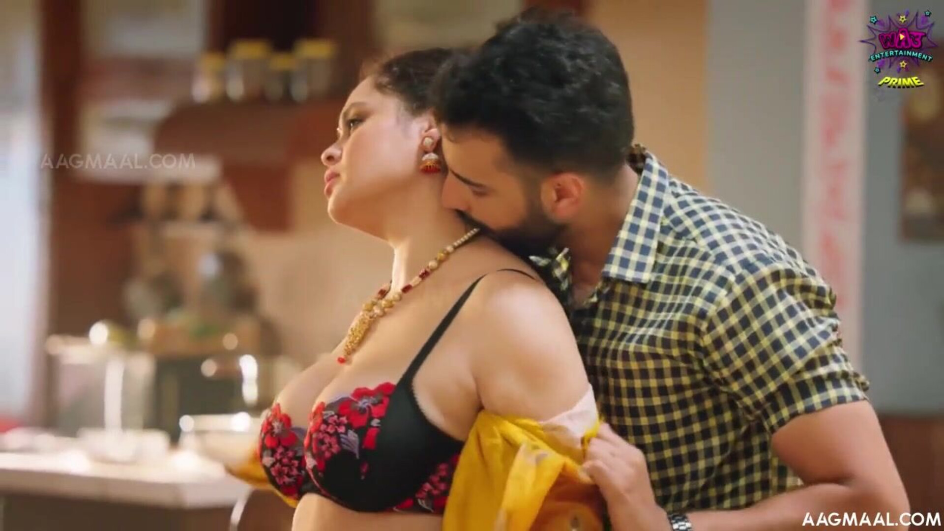 Neelami Season 01 Episode 03 (2023) WowEntertainment Hindi Hot Web Series - jinnijazz - prajaktajahagirdar - neelam - sapnasappu - arpitadey - tinanandy - tinadutta - bhargavidebi - bhargavidevi - suc