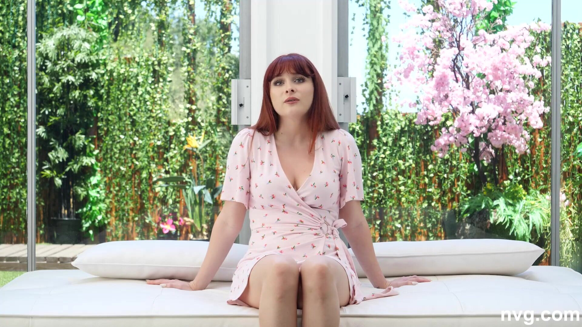 Odette Fox 1080p - red - head