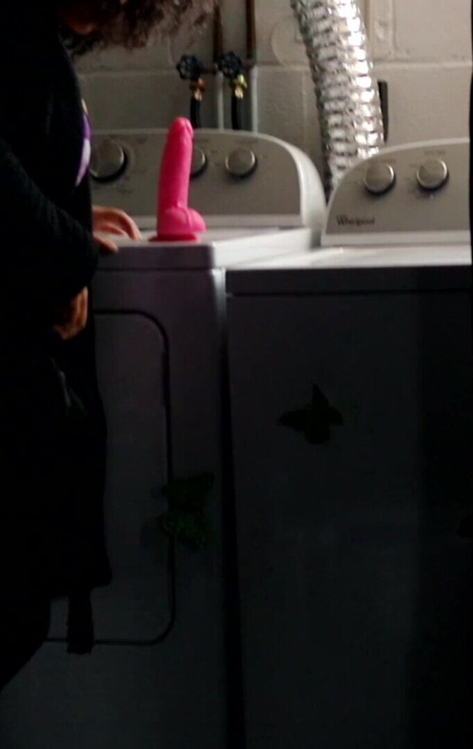 Professor gaia big pink dick on spin cycle - bbw - big tits - solo