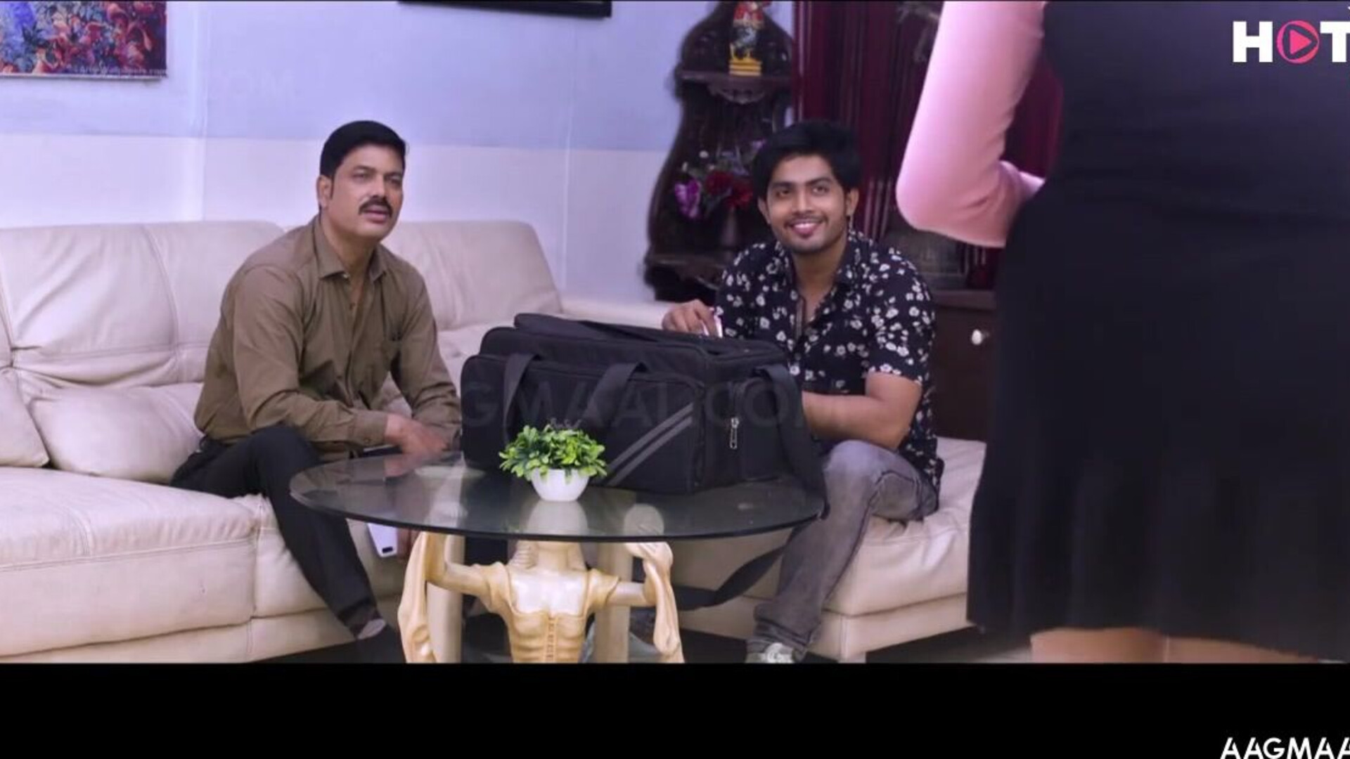 Rangeen Mizaz Season 01 Episode 02 Unrated (2023) HotX Hindi Hot Web Series - priyagamre - leenasingh - sharonparmar - bhartijha - ayushibhowmick - prajaktajahagirdar - peehukanojiya - pihusharma - po