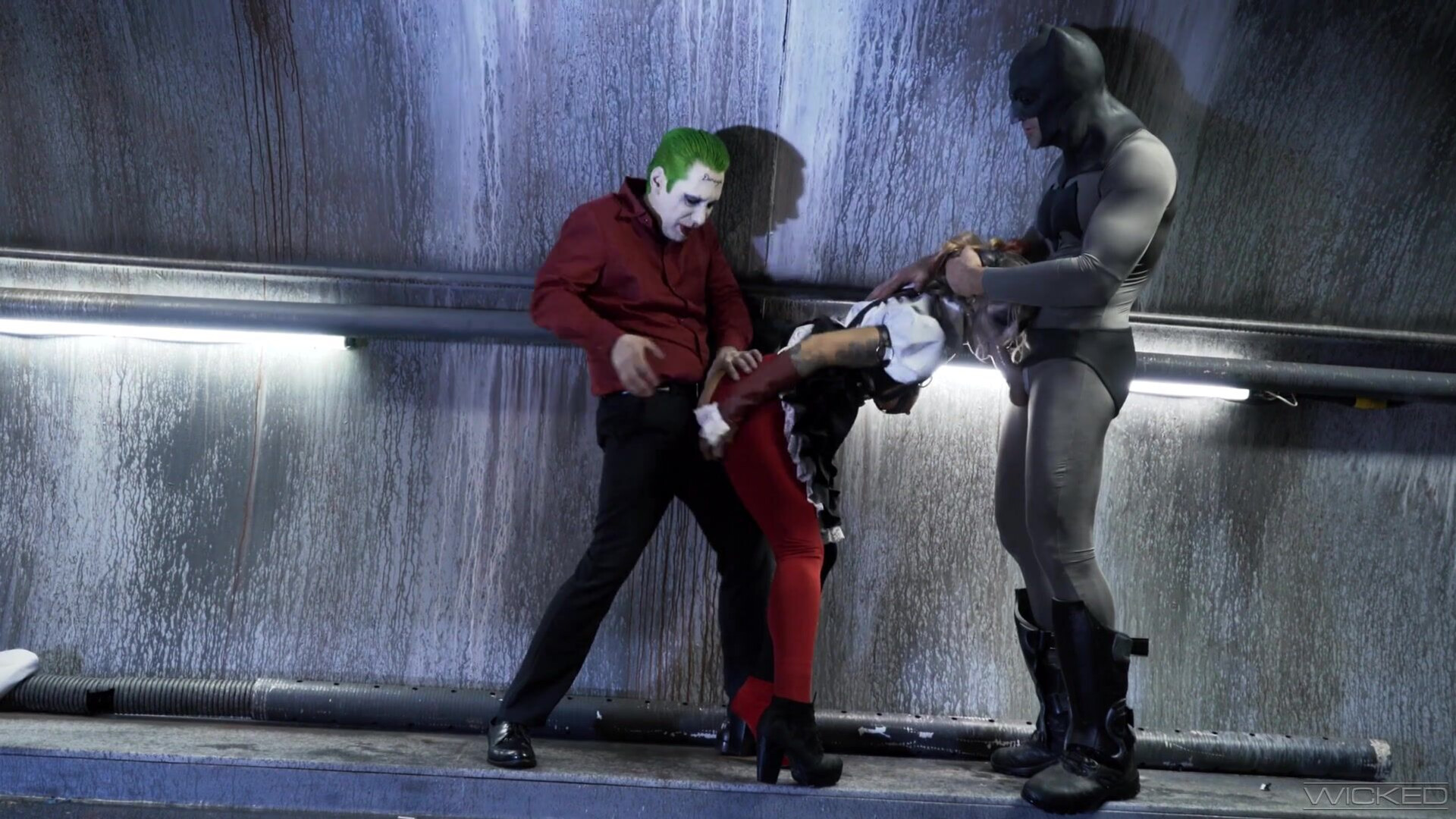 SUICIDE SQUAD XXX - parody - anal - blowjob - harley quinn - batman - groupsex - threesome - cosplay - sex