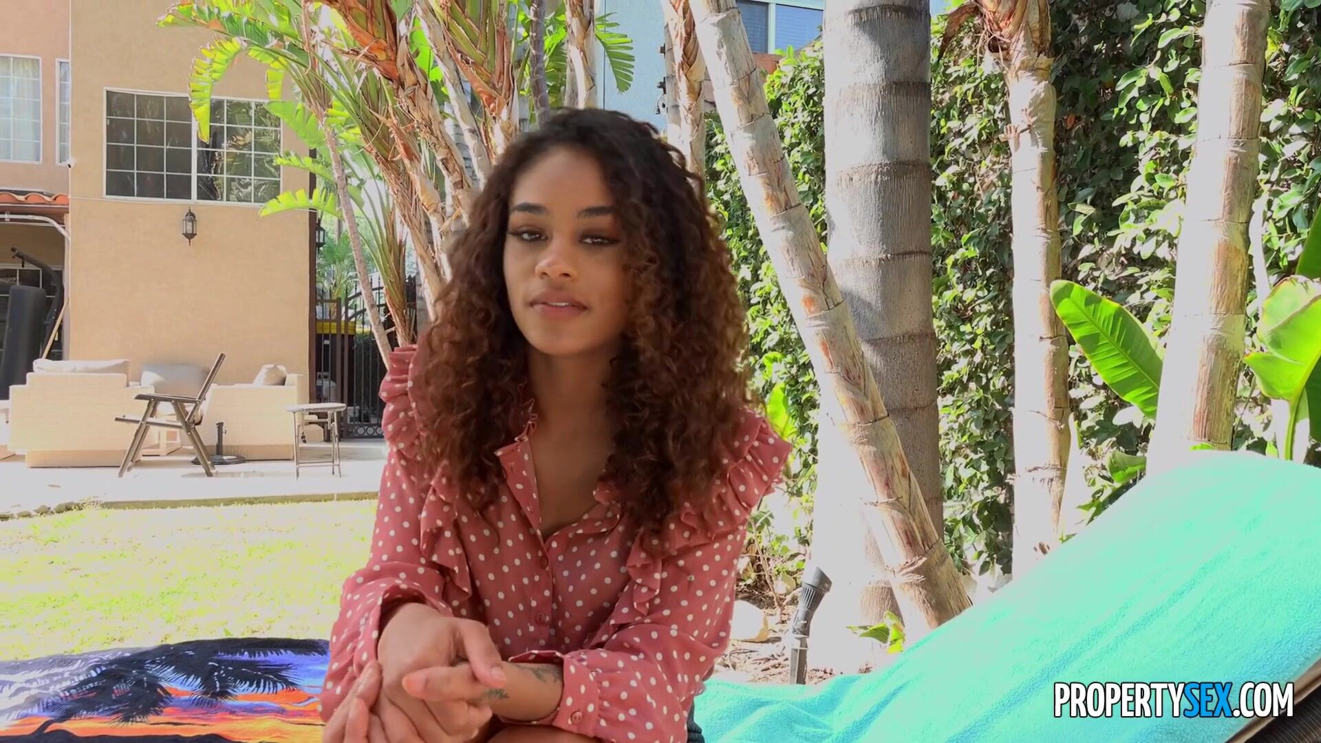 Scarlit Scandal She Comes With Perks - ebony - sex
