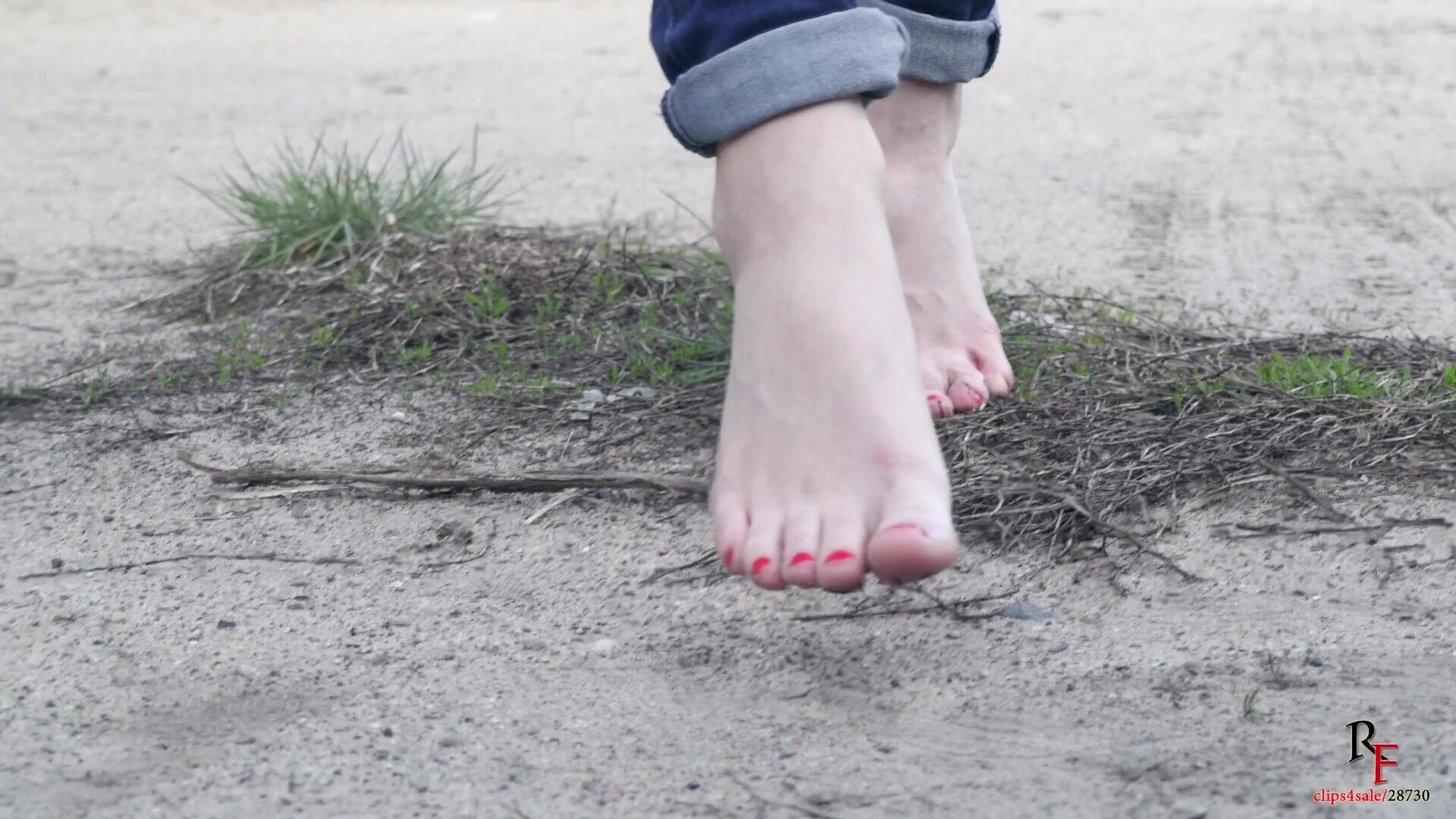 TickleTherapy Tickle Agent Girl With Dirty Feet Takeoff - fetish - russian - teen