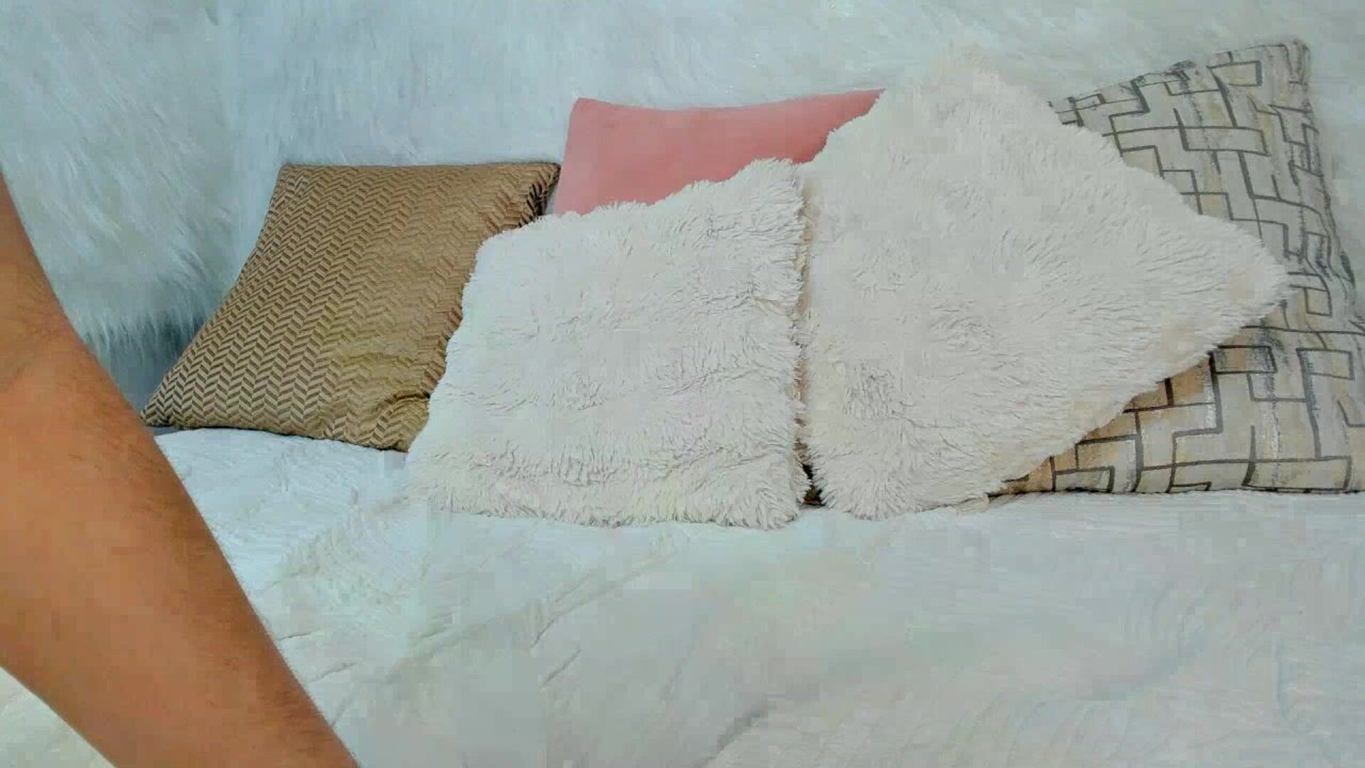 christybaker 2025 12 26 16h21m57s - webcam