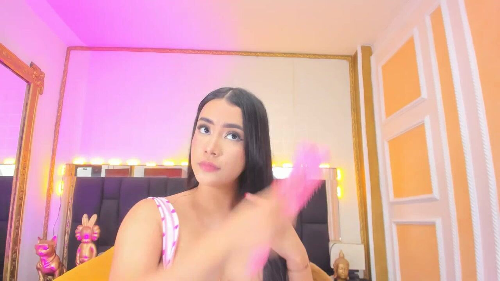 violetgomez 2026 01 08 16h31m54s - webcam