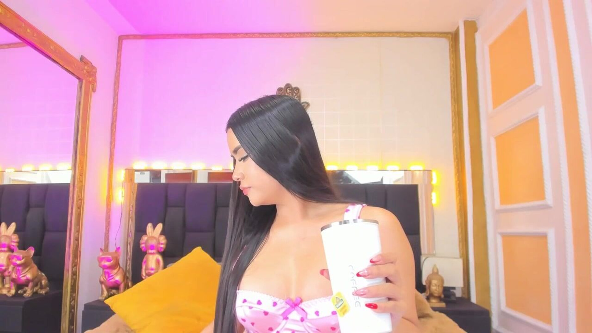violetgomez 2026 01 08 16h31m54s - webcam