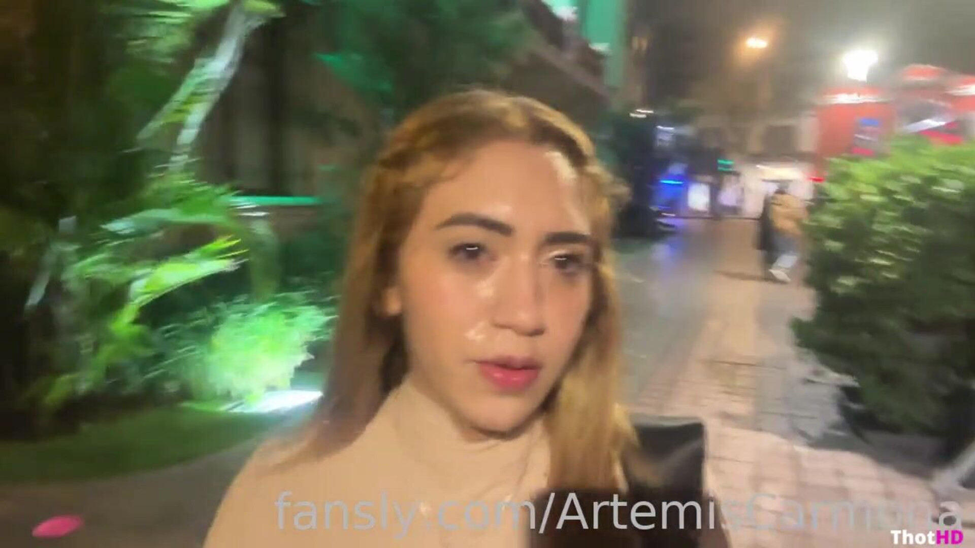 Cumwalk Artemis Carmona y Ximena Solano - blowjob - teen - latina - facial