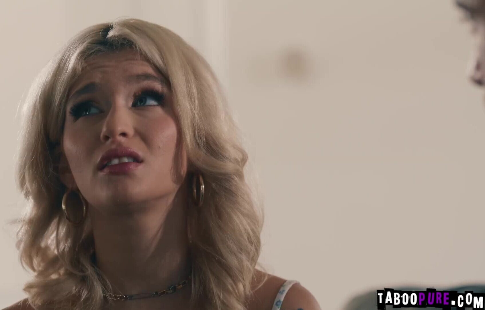 Heartbroken Emma Rosie manipulated by Dante Colle - blonde - piercings - natural tits - fingering - teen - tattoos - old young - petite - pussy to mouth - blowjob