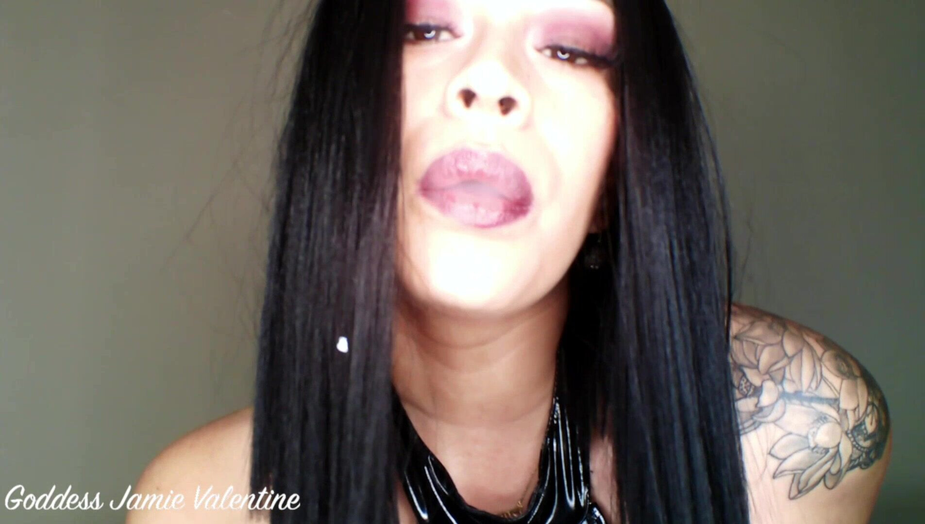 Jamie Valentine Smoking Addiction Reinforcement - big ass - big tits - masturbation