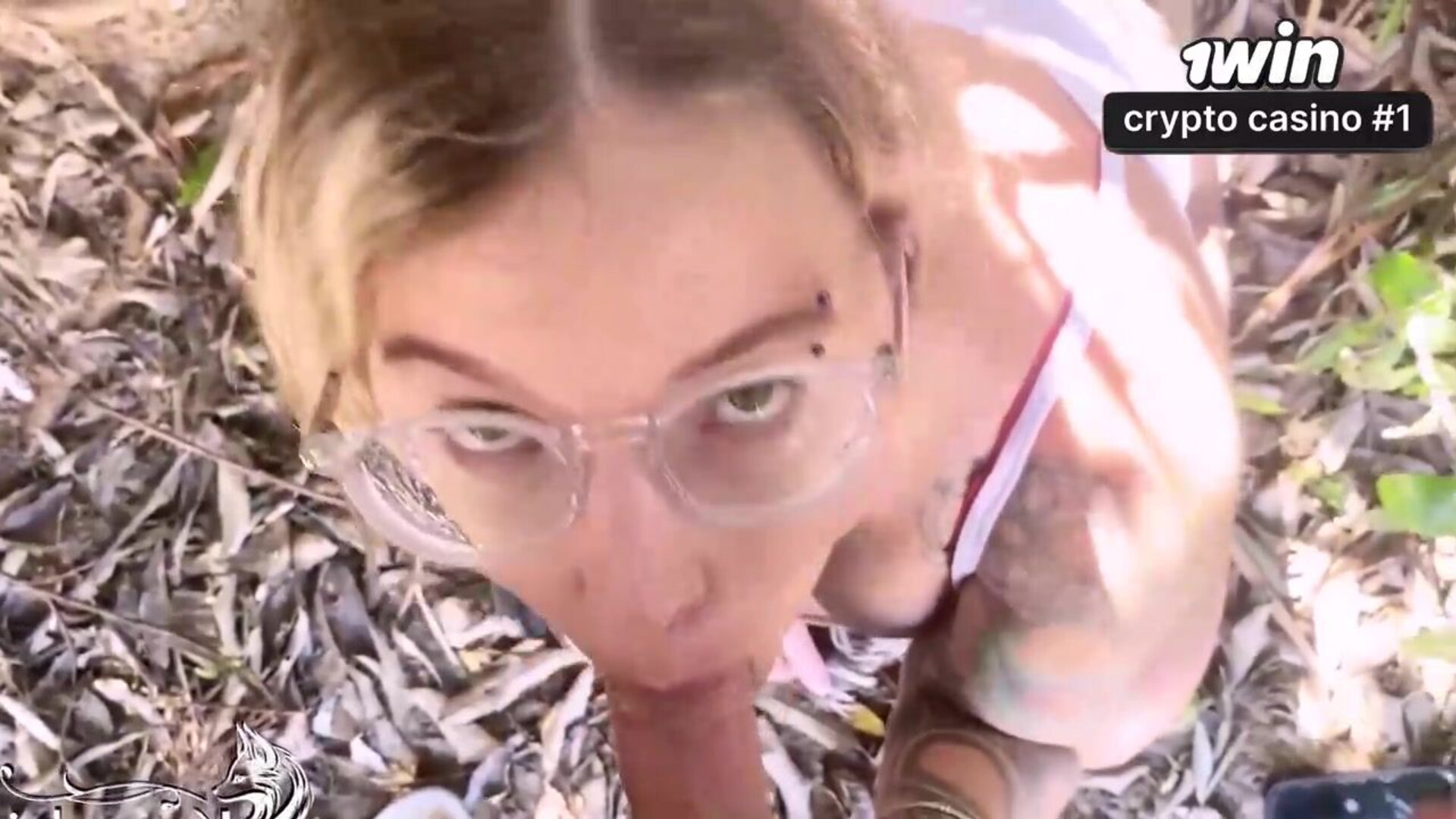 Loirinha safada briga com namorado e vai mamar outro na praia Fazendo gozar em Públ - brazilian - boquete amador - amateur - loira olho azul - porn - hd porn - boquete babado - xxx - 18-25 - traição
