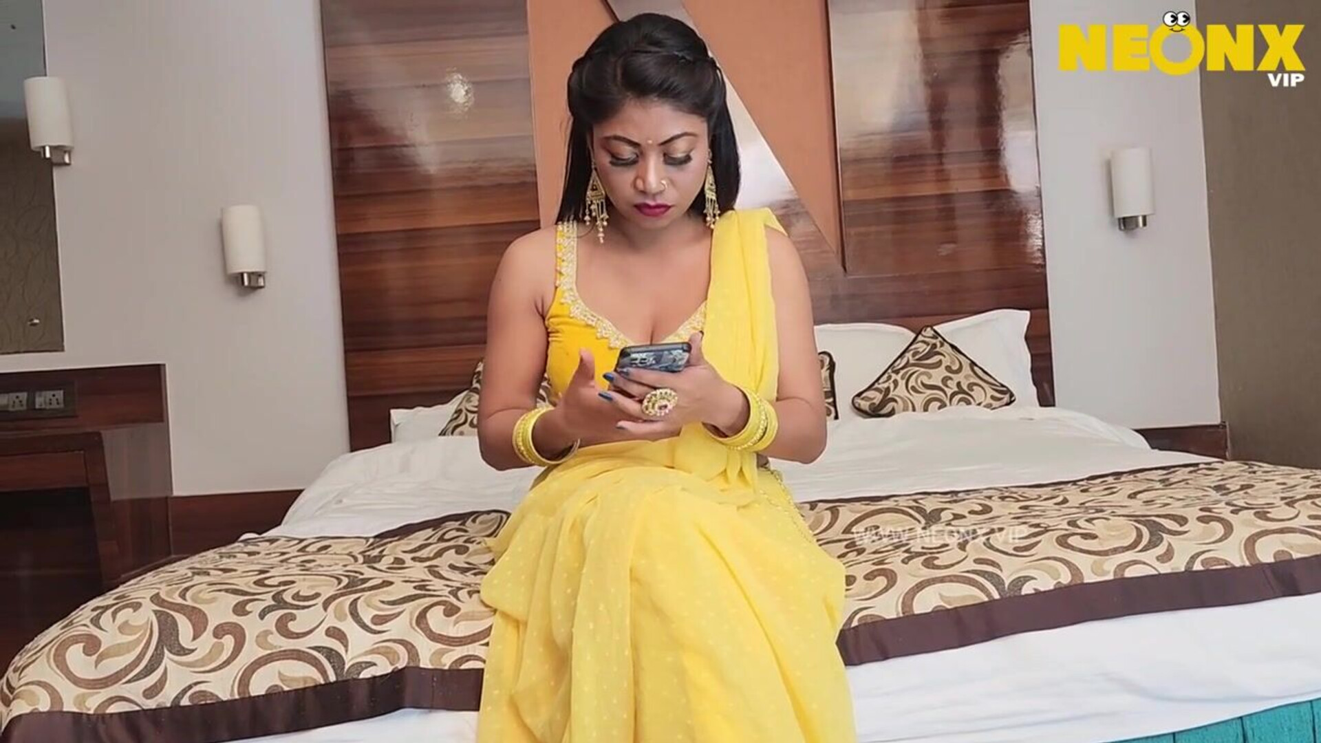 Love Toy Uncut (2023) NeonX Hindi Hot Short Film - sapnasappu - tinanandy - tinadutta - sucharitabhattacharya - alkaraj - pihusingh - zoyarathore - kajalchauhan - jyotimishra - anmolkhan