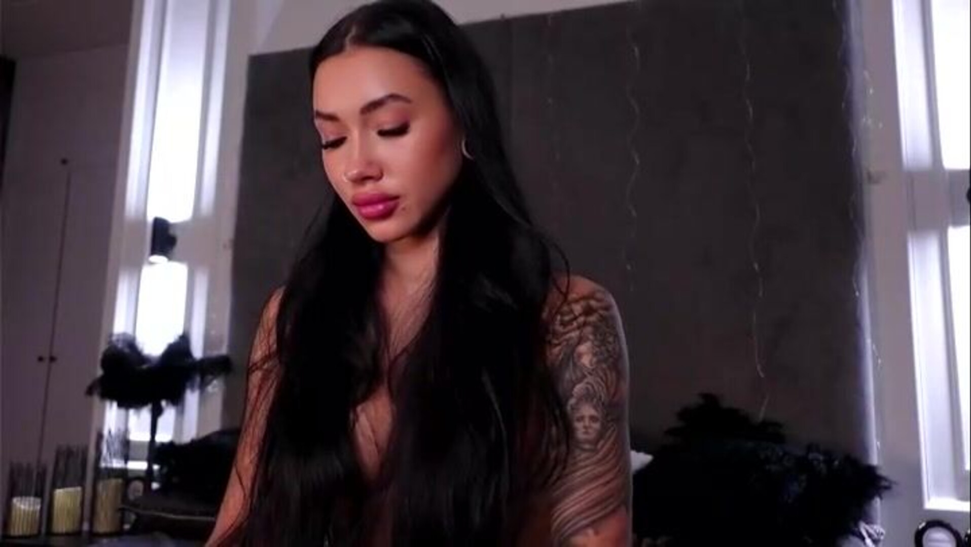 Md 2024 11 23 3 - big - tits
