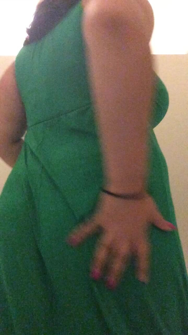 Missbustylatina Fun In Campus Bathroom - bbw - solo - big tits