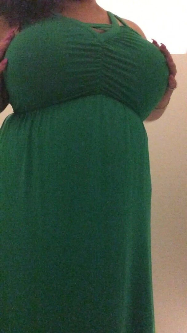 Missbustylatina Fun In Campus Bathroom - bbw - solo - big tits