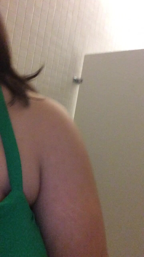 Missbustylatina Fun In Campus Bathroom - bbw - solo - big tits