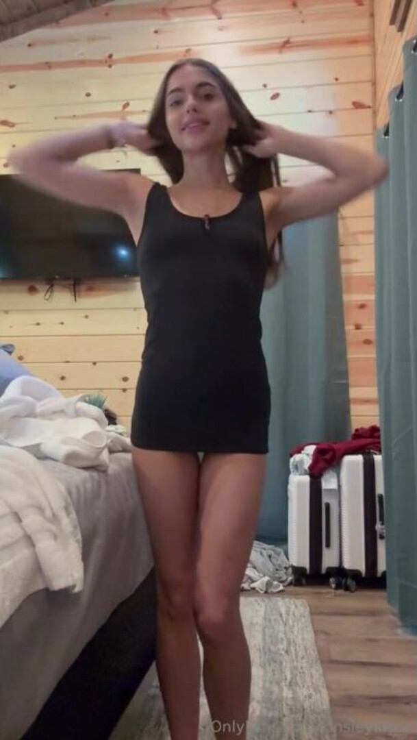 Solo Plug Dildo Masturbation - big ass - big tits - blowjob - sex - fuck