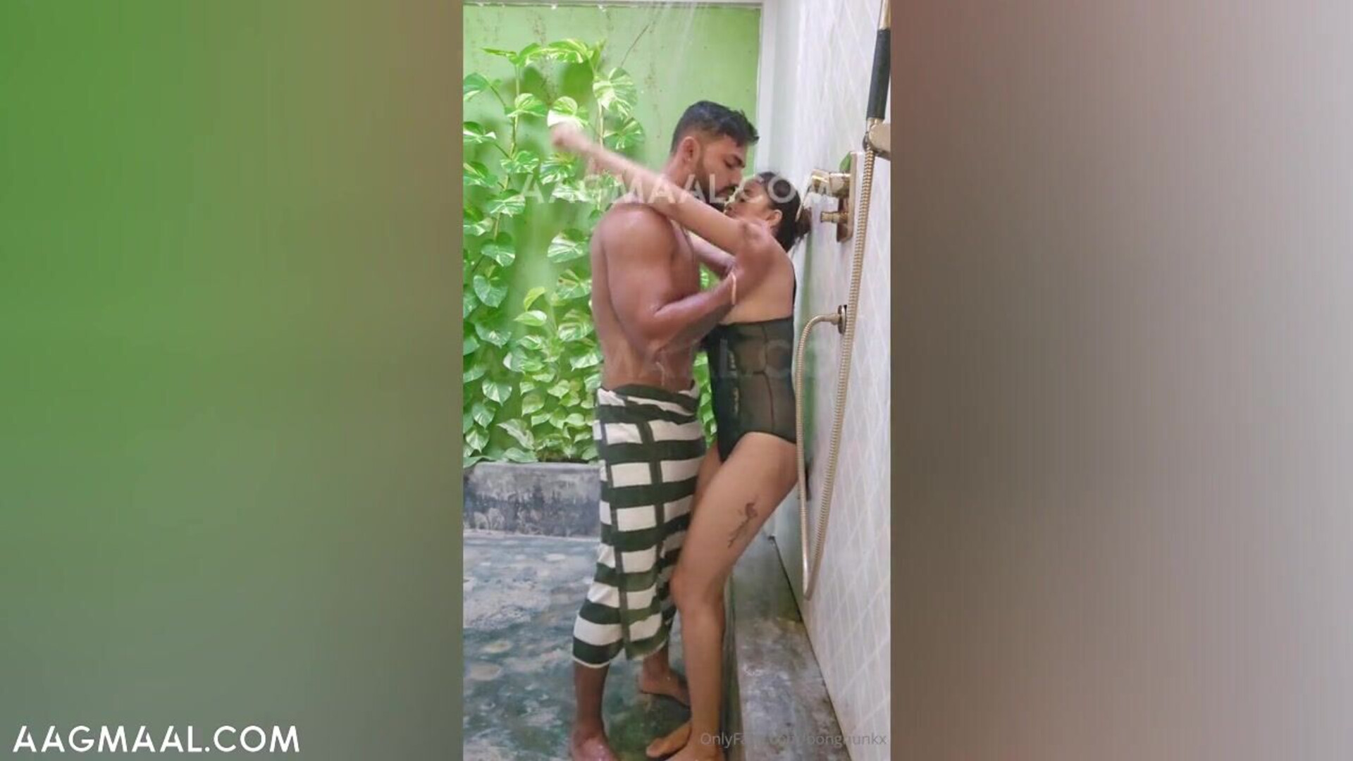 Wash With Me Uncut (2023) BongoNaari Hindi Hot Short Film - ritupandey - prajaktajahagirdar - neelam - sapnasappu - bhargavidebi - bhargavidevi - tinanandy - tinadutta - sucharitabhattacharya - alkara