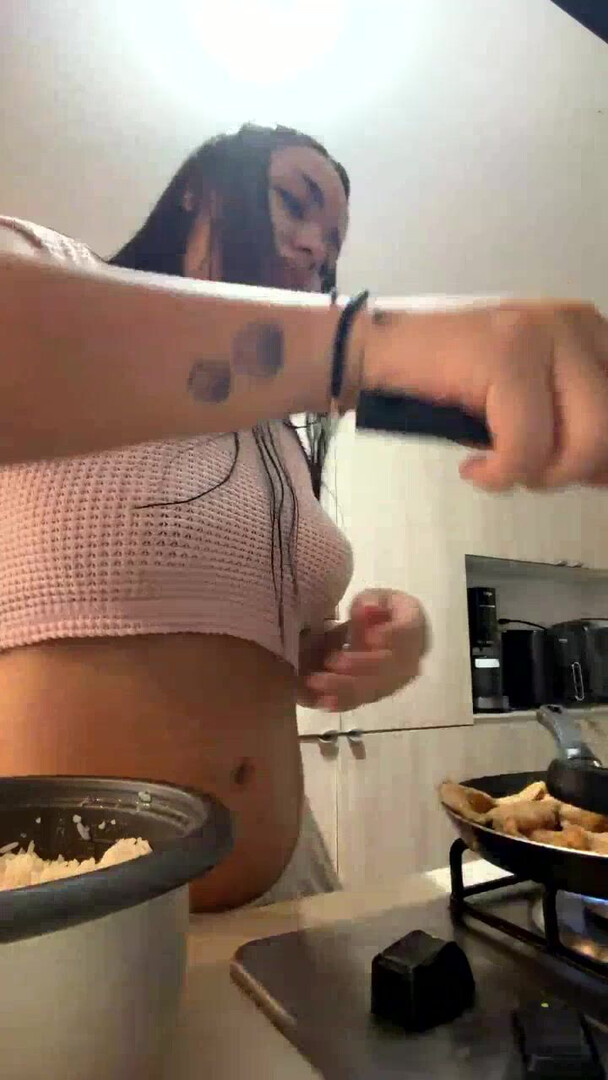 anieferreira 2025 11 23 08h32m23s - webcam