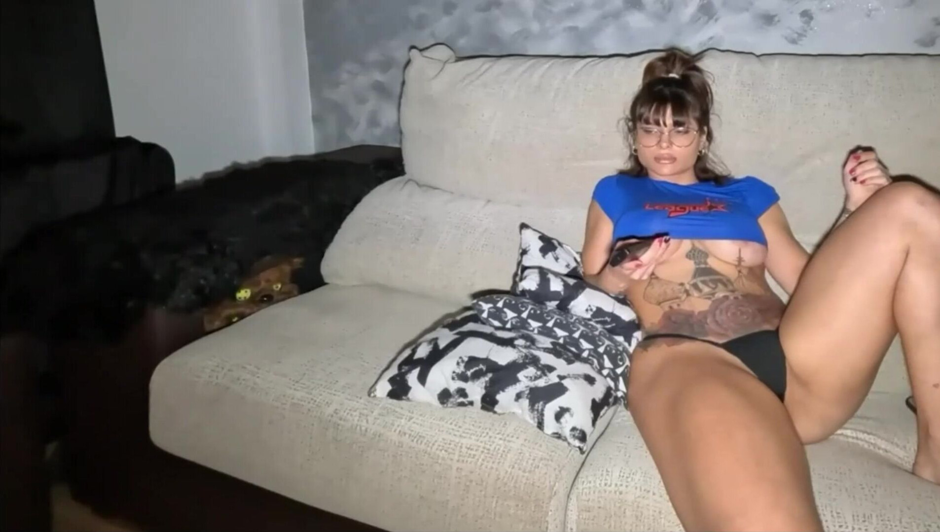 horny n4d1a gets fucked by a thief - rough