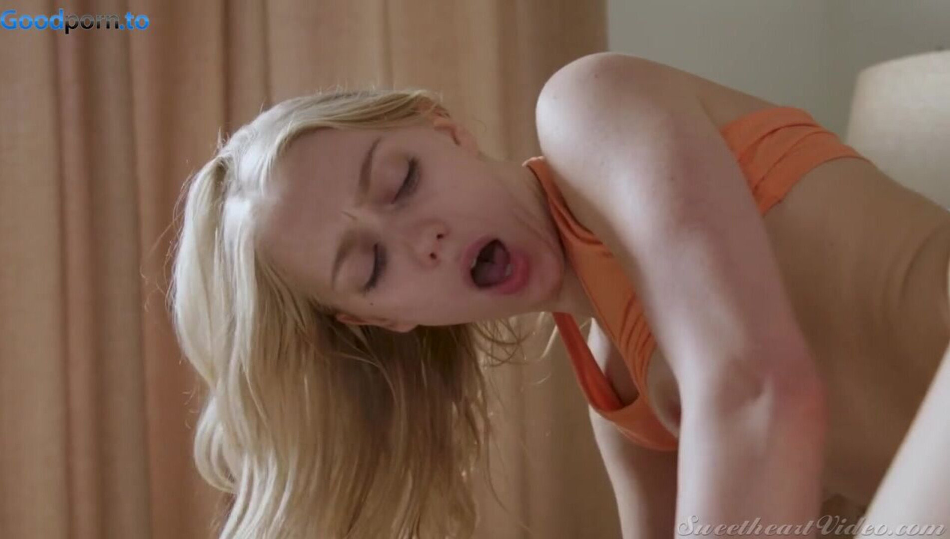lesbian stepsisters - lesbian - blonde